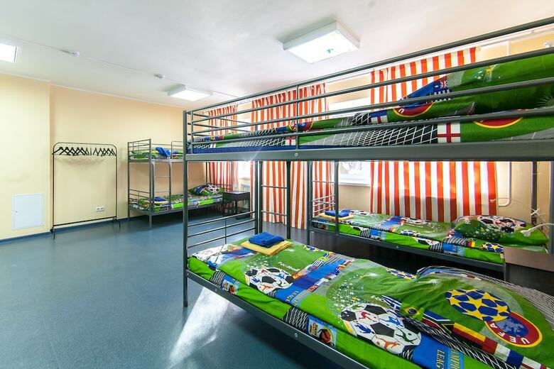Hostal Hostel Champion