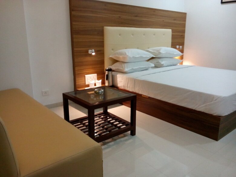 Hotel Krishna Park Inn