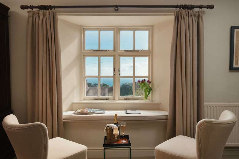 Bed & Breakfast Strete Barton House