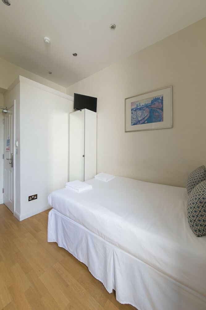 Hotel 23 Matheson Road