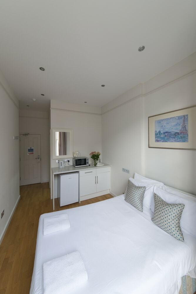 Hotel 23 Matheson Road
