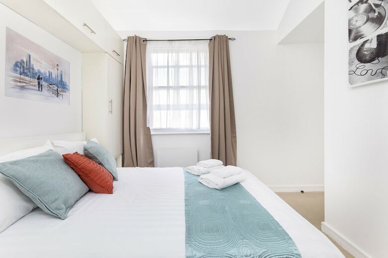 Club Living - Kings Cross Apartments