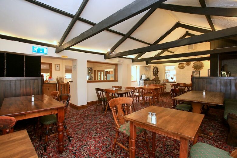 Bed & Breakfast The Globe Inn
