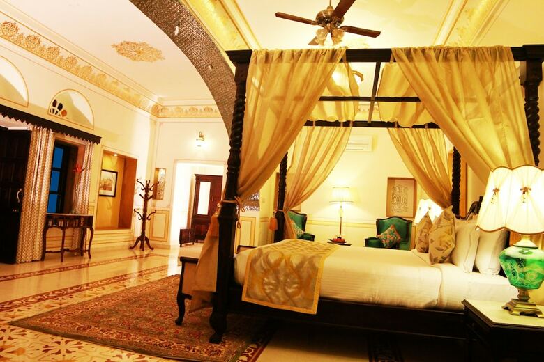 Hotel Grand Uniara