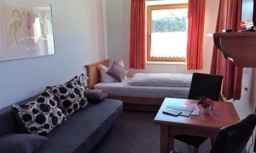 Hostal Hotel Pension Lindenhof