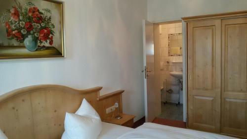 Hostal Hotel Pension Lindenhof