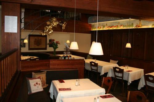 Hostal Gasthof Engel