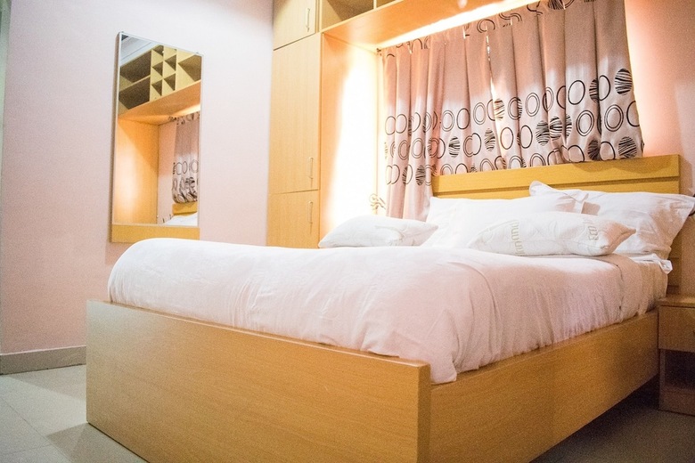 Primal Hotel