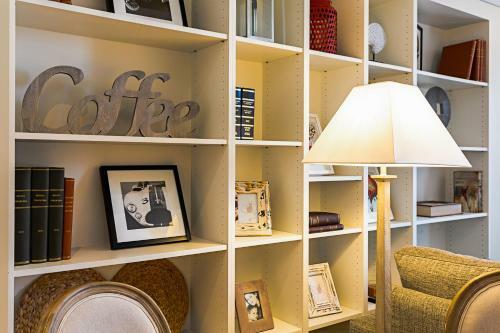 Apartamentos Urban District - Rambla Suites & Pool