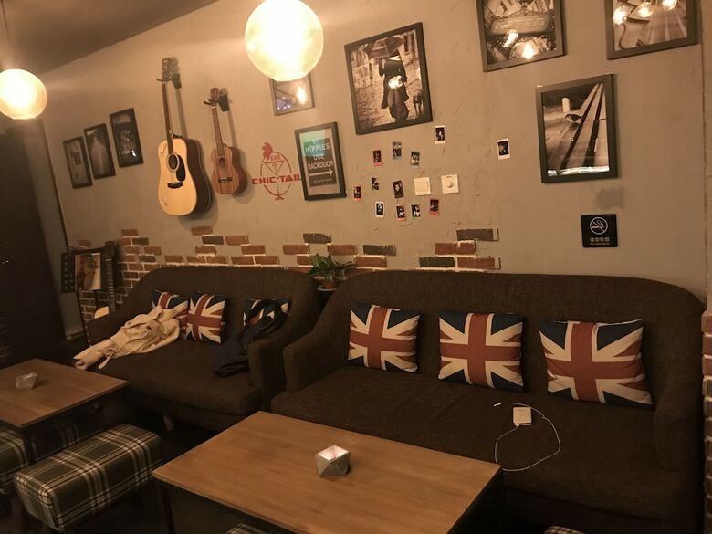 Hostal Enjoy International Youth Hostel