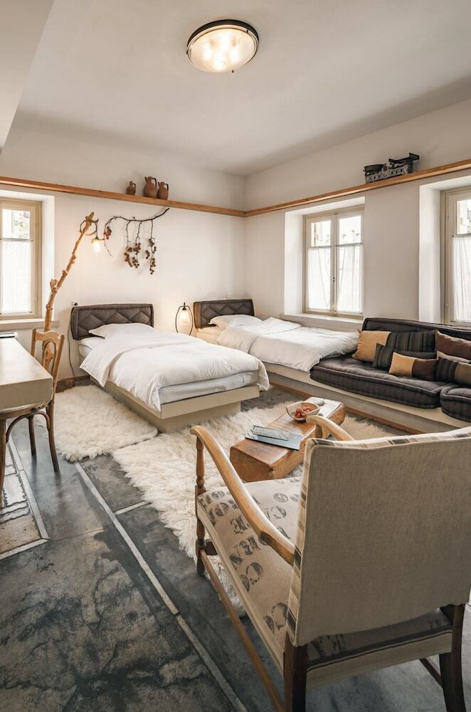 Hotel Mazaraki Guesthouse