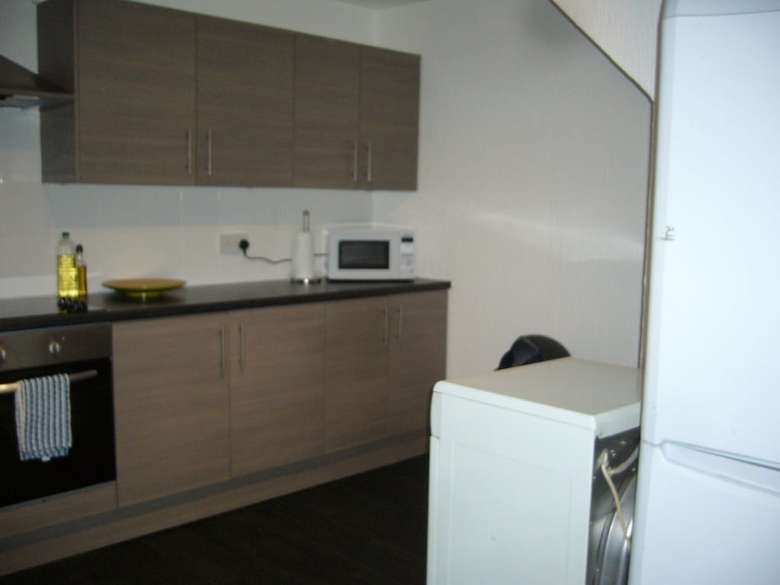 Dragon - Attlee Apartment 3 Bedroom Home