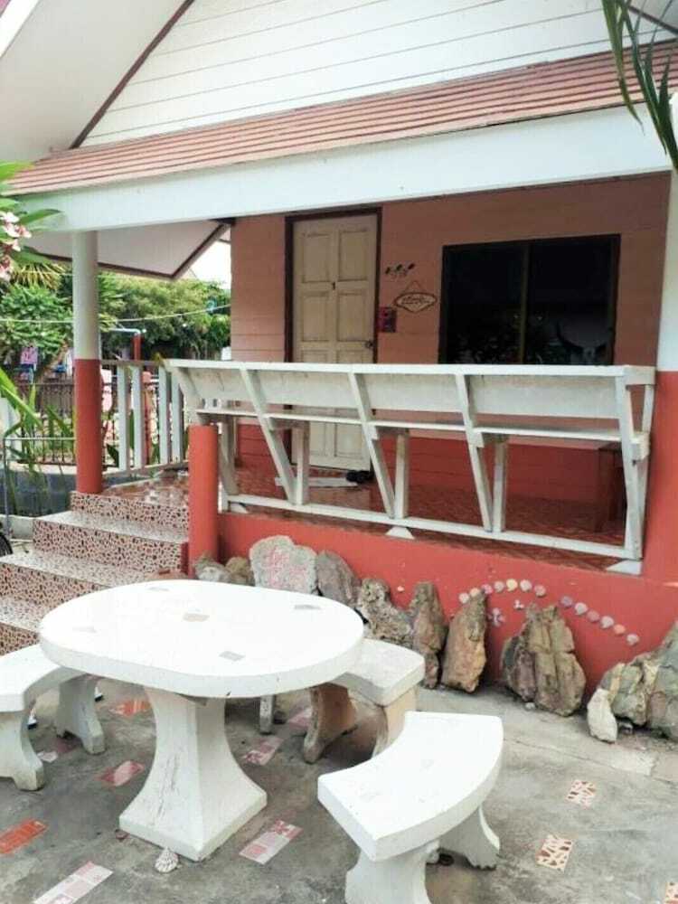 Hotel Poopreaw Resort
