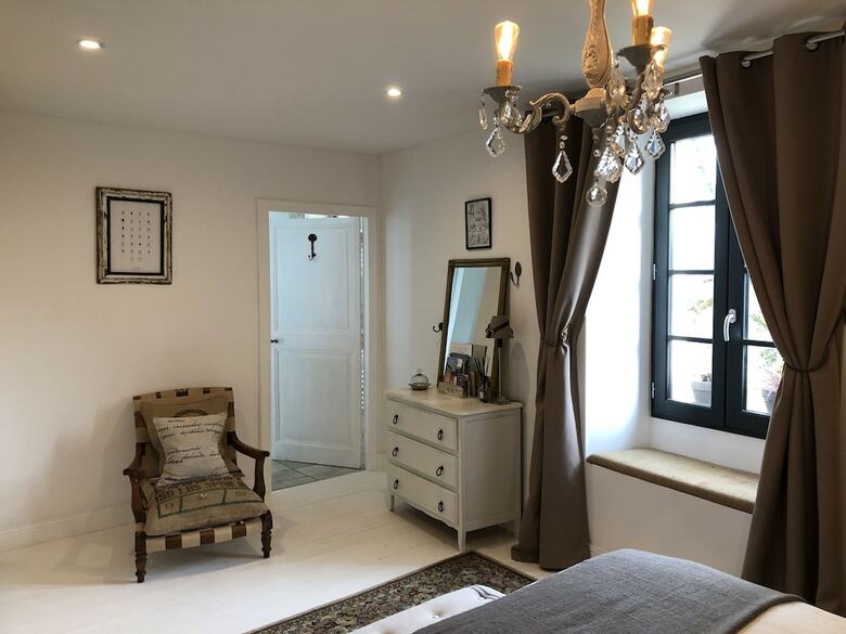 Bed & Breakfast Maison M�rier