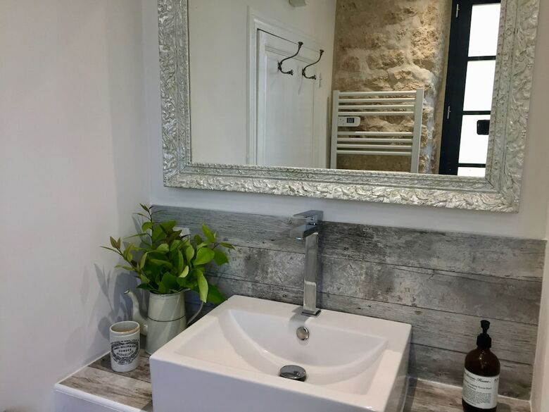 Bed & Breakfast Maison M�rier