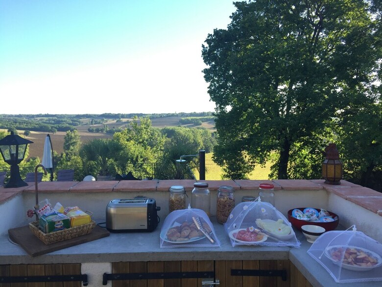 Bed & Breakfast Maison M�rier