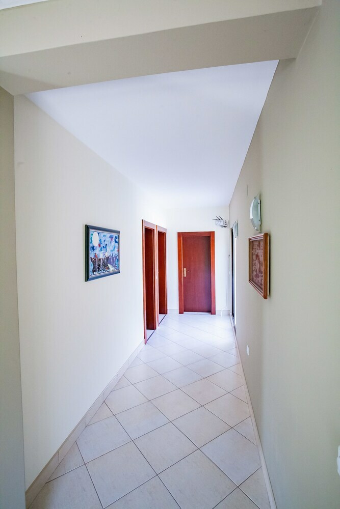 Apartments Nilaj