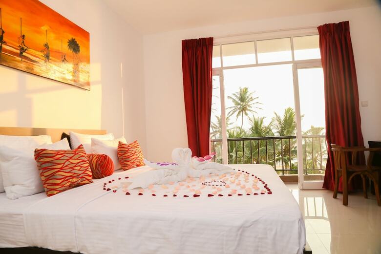 Hotel Crystal Resort Dickwella