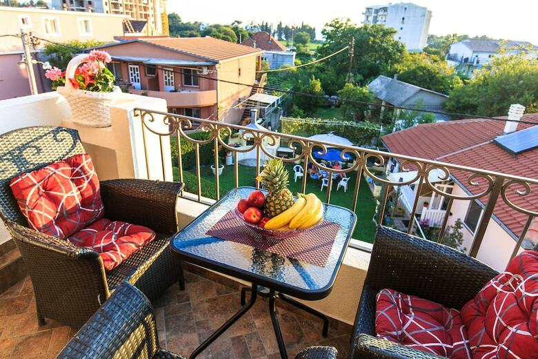 De Lux Apartments Luka