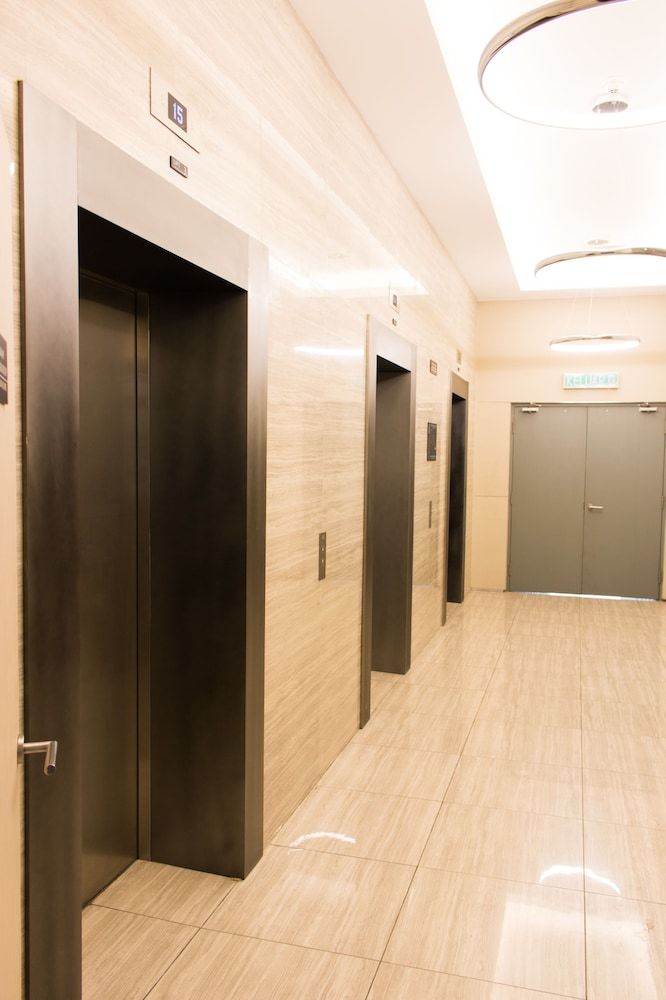 Apartamentos Ashton Meridin Suites