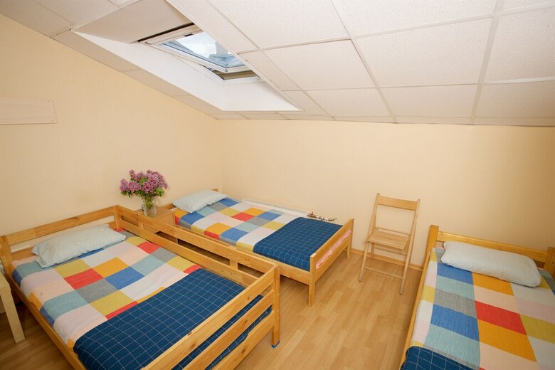 Hostal White Hostel
