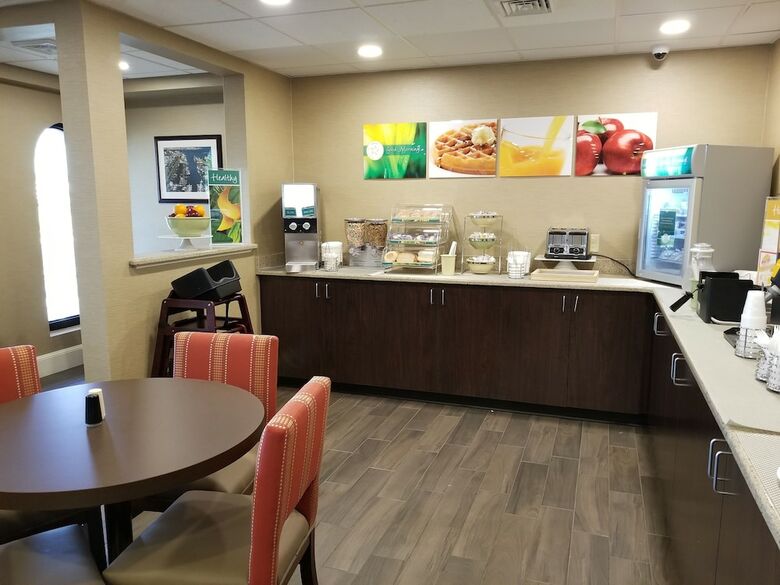 Hotel Quality Inn & Suites Oceanblock