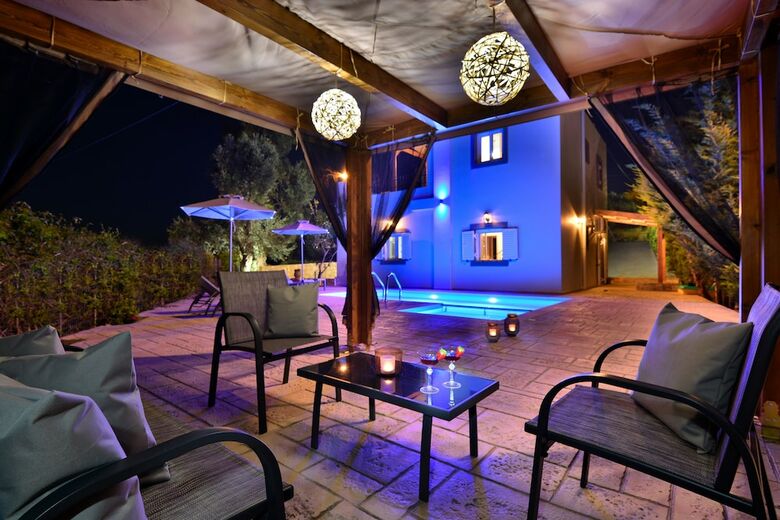 Elia Villa