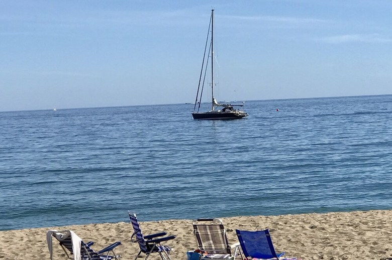 Mi Capricho C16 Luxury Apartment On The Beachfront