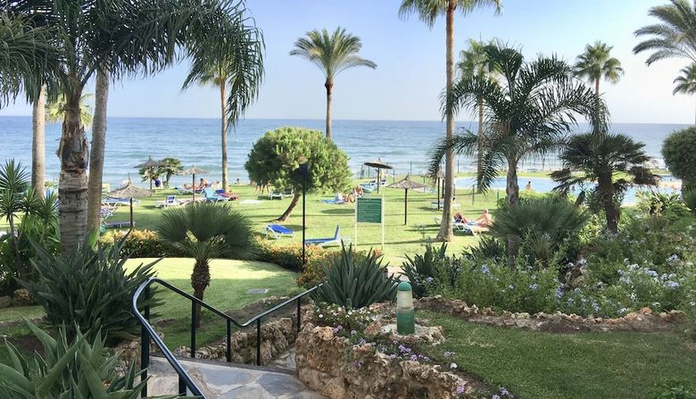 Mi Capricho C16 Luxury Apartment On The Beachfront