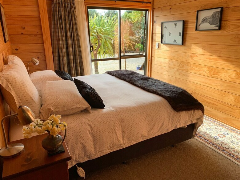 Bed & Breakfast Birds Ferry Lodge Luxury Accommodation
