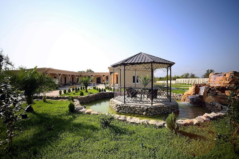 Hotel Oasis Villa