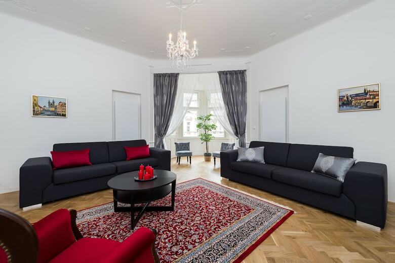 Love To Live Apartments
