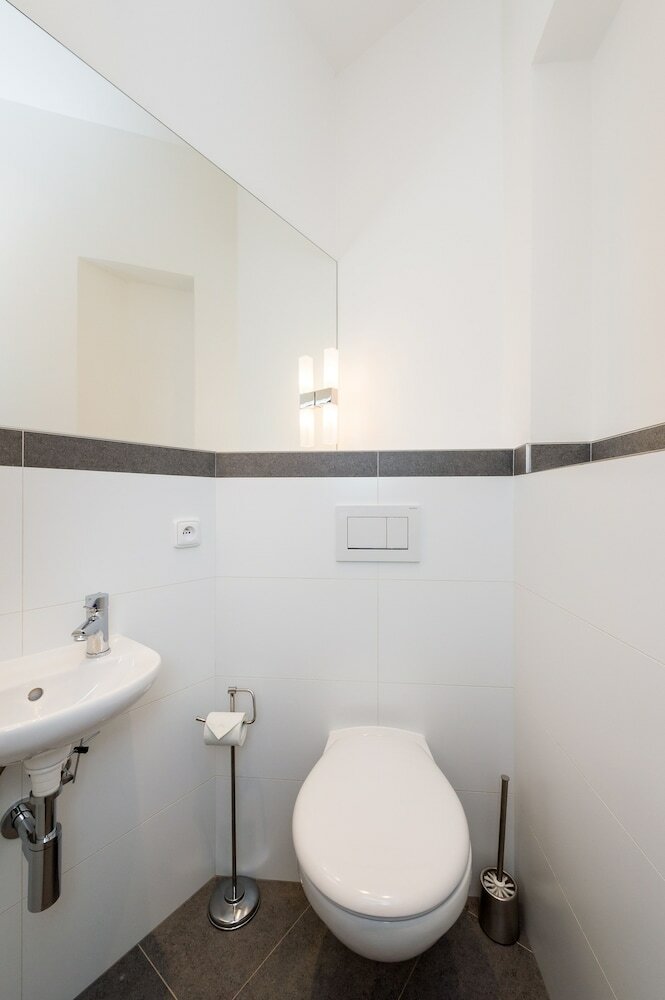 Love To Live Apartments