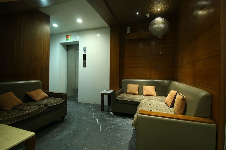 Oyo 8992 Hotel Kyra