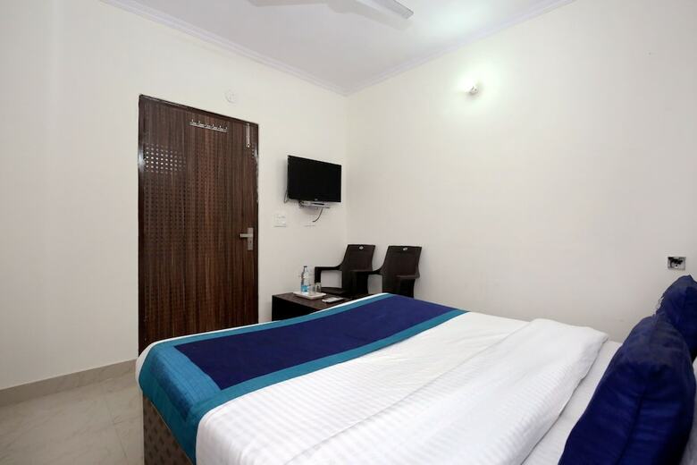 Oyo 10075 Hotel Kaydee