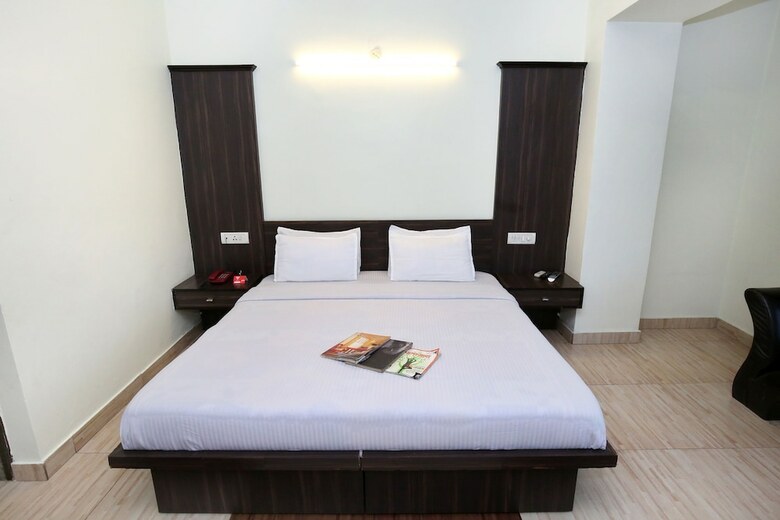 Oyo 9243 Trumpets Hotel