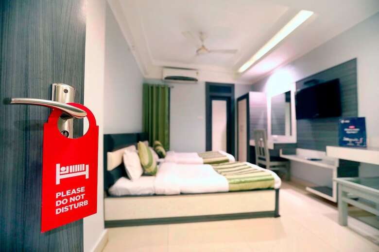 Hotel Oyo 4126 C T Palace