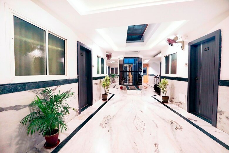 Hotel Oyo 4126 C T Palace