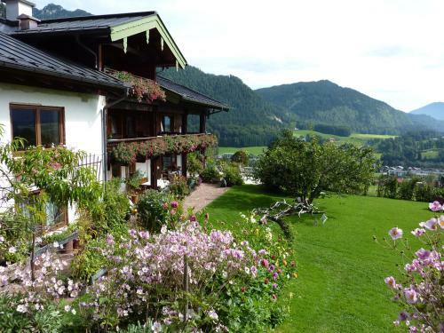 Hostal G�stehaus S�gfeiler