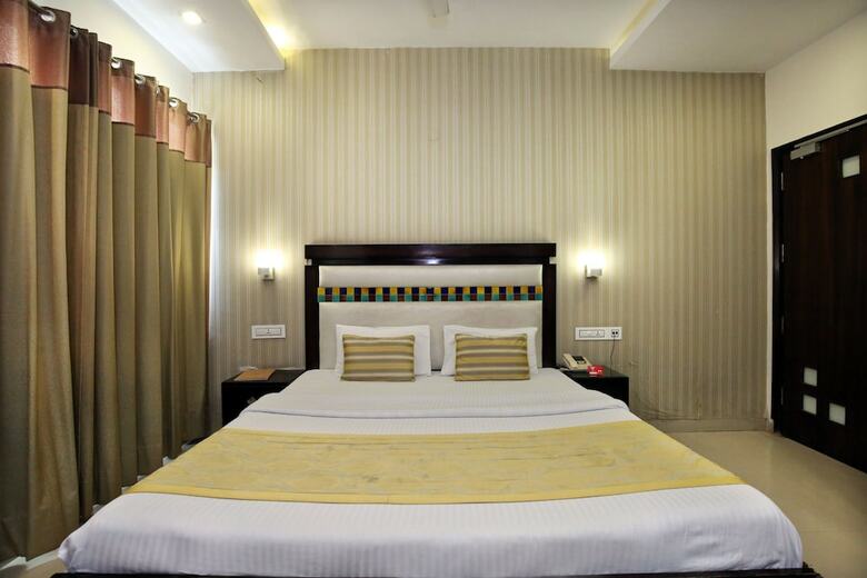 Hotel E Hteen