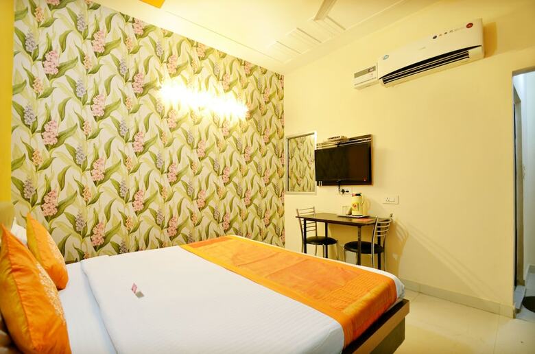 Hotel Oyo 5785 Silver One