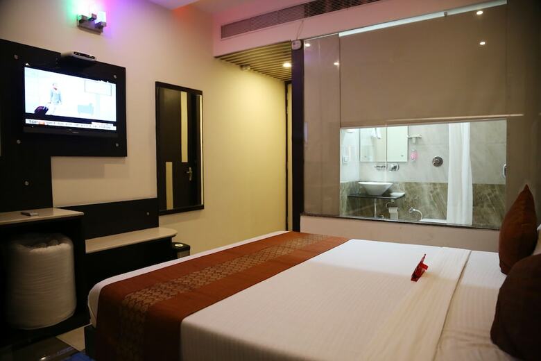 Oyo 982 Hotel Royal Park