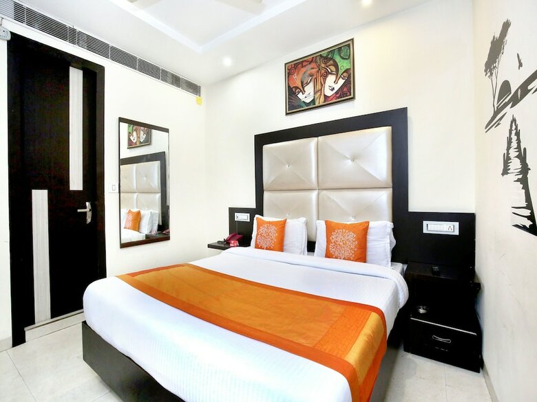 Oyo 982 Hotel Royal Park