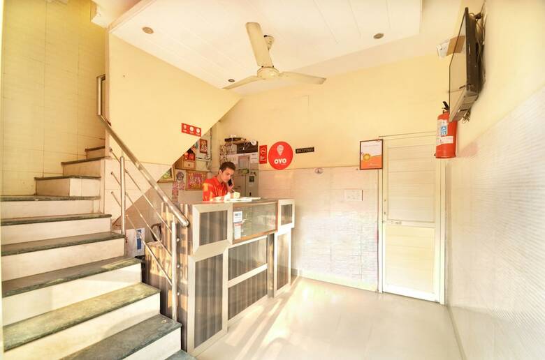 Hotel Oyo 8073 Grand Residency