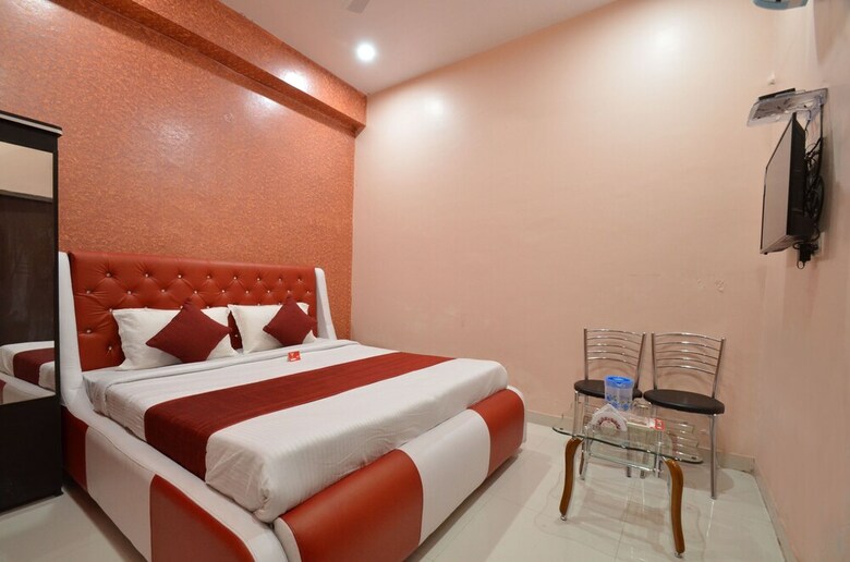Oyo 8452 Hotel New Arya 2