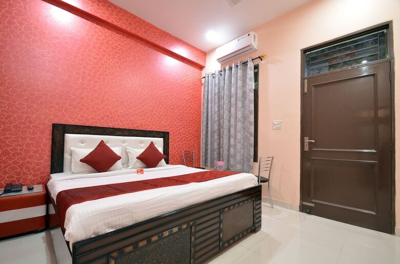 Oyo 8452 Hotel New Arya 2
