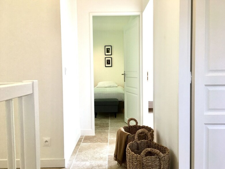 Villa 121
