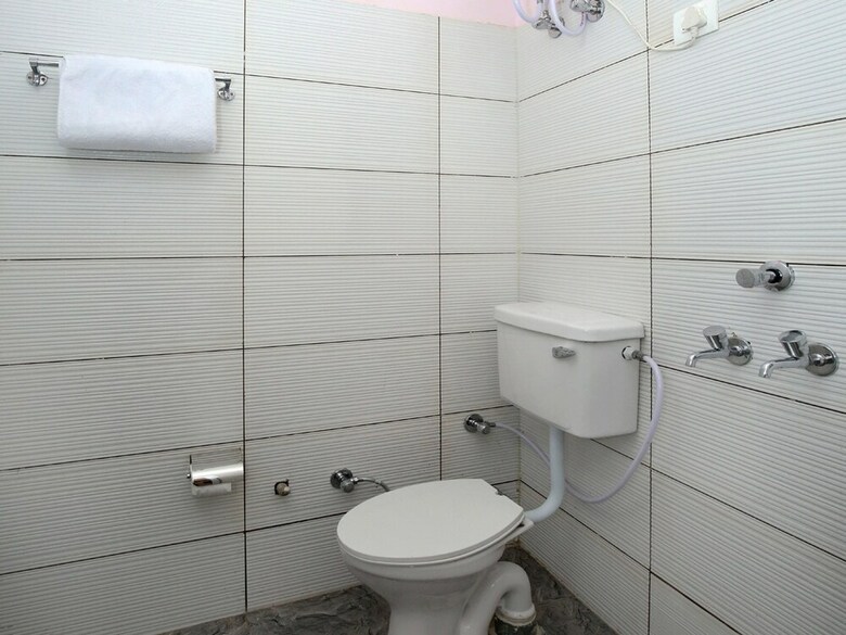 Oyo 10012 Hotel Pink City