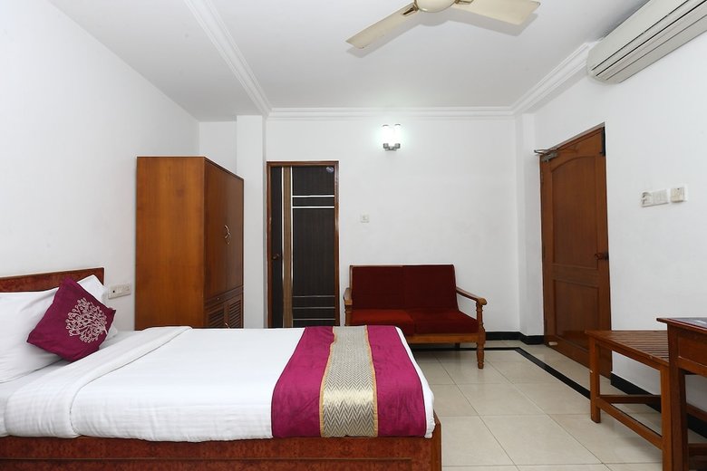 Hotel Oyo 1939 New Park