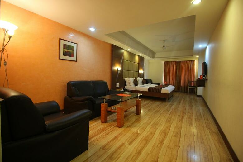 Oyo 3626 Hotel Cambay Sapphire
